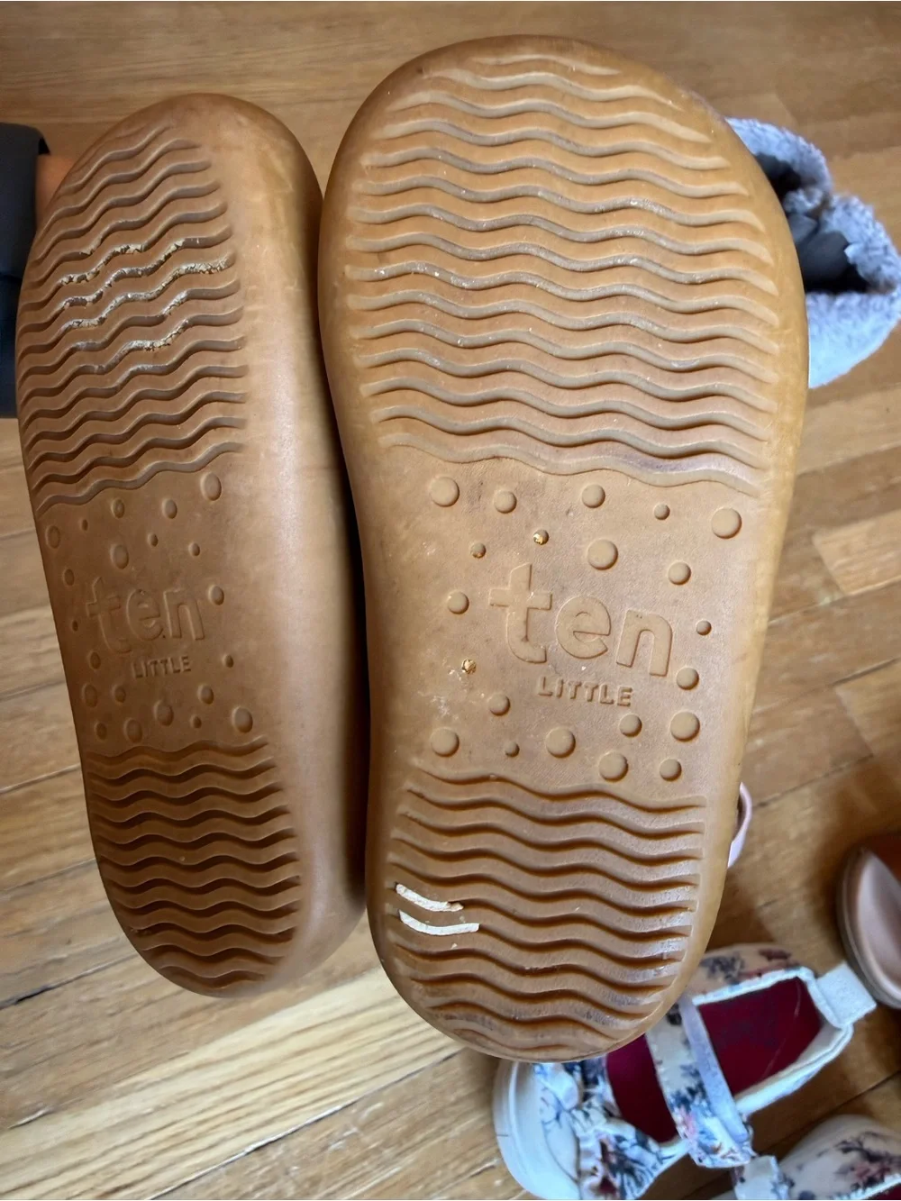Size 5 toddler girls shoes sandals boots osh kosh blowfish ten little